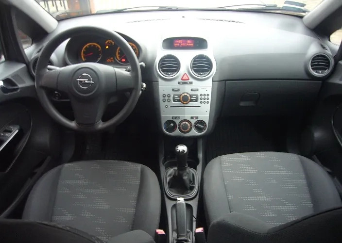 Opel Corsa cena 26200 przebieg: 104000, rok produkcji 2014 z Prudnik małe 211